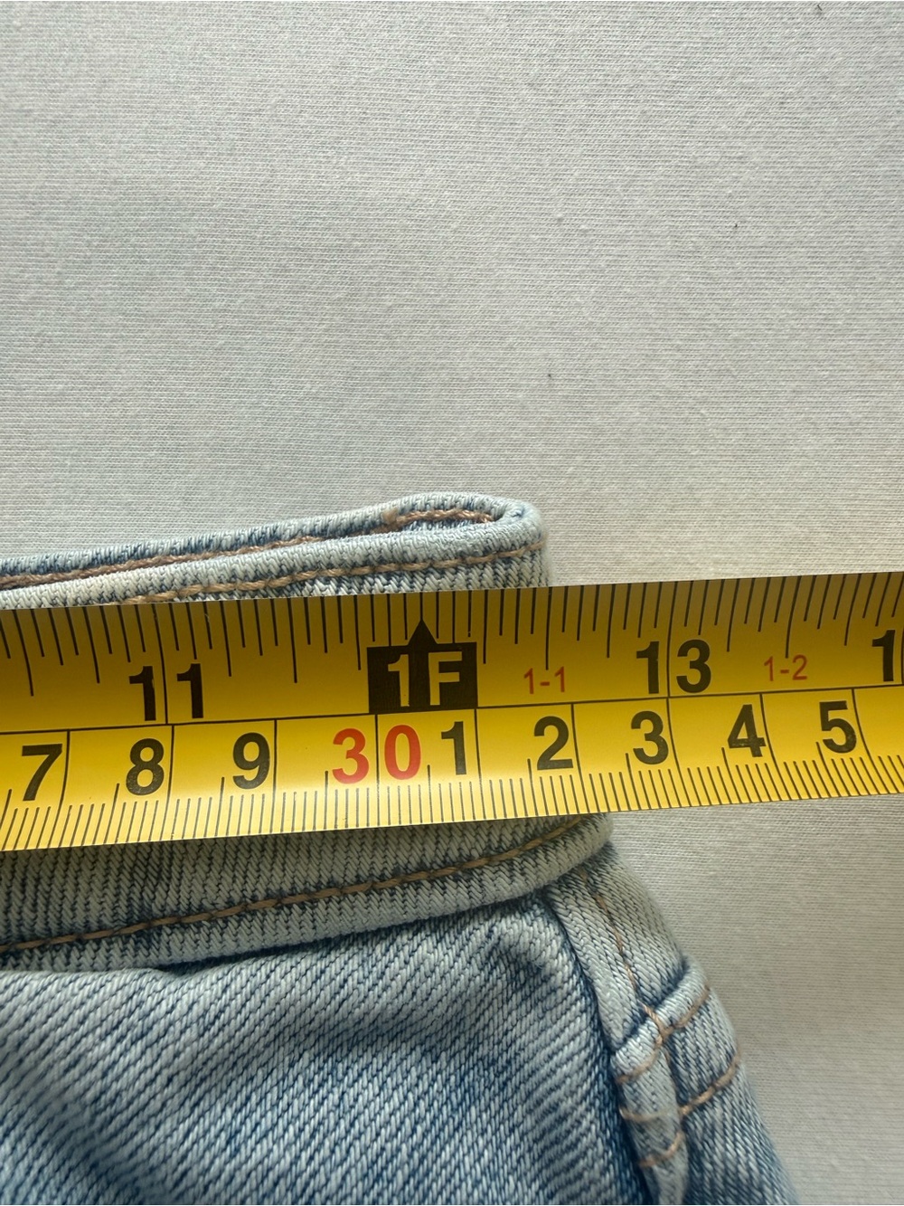 Old Navy Curvy O.G. Straight Leg Jeans | Distressed Y2K Vintage | Size 2 - Picture 8 of 11